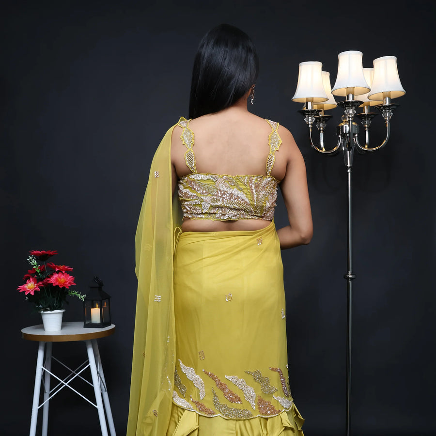 Vastrachowk Mermaid Drape Style Crop Top Skirt