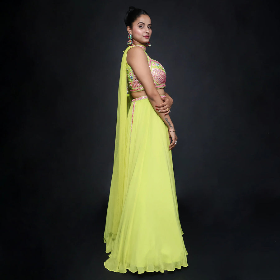 Trendy Crop Top Skirt Set for Women | Vastrachowk