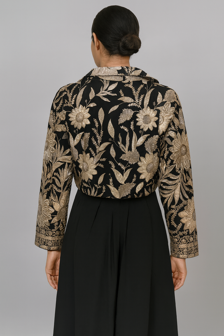 Crop Top Jacket with Divider back profile 