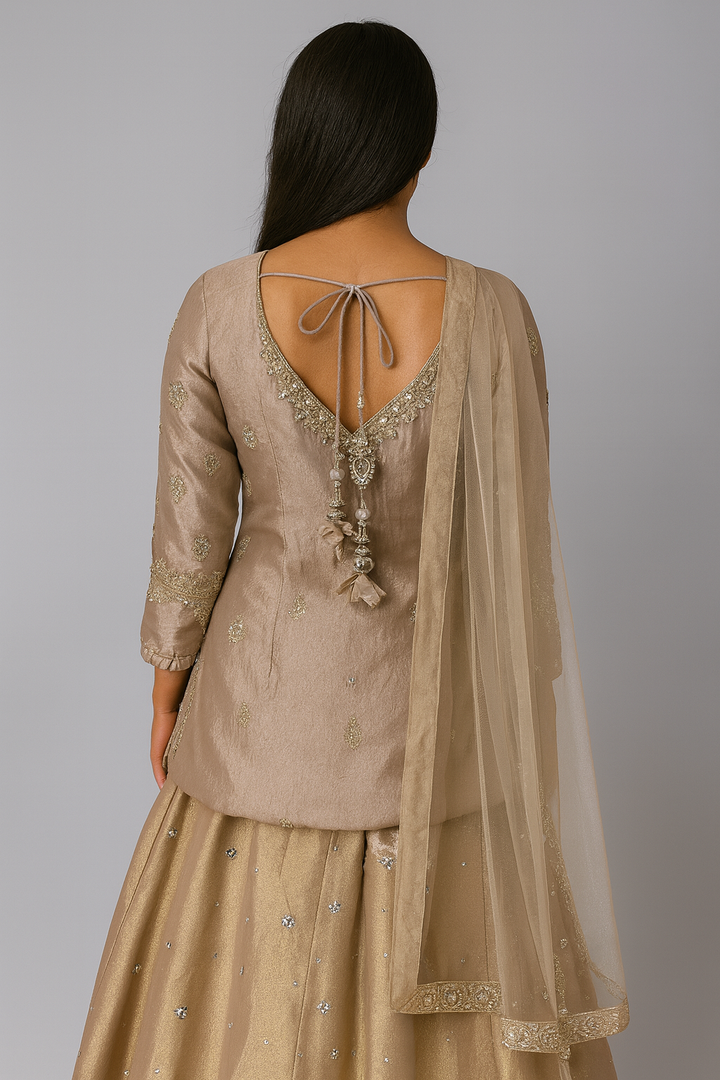 Short Kurti with Skirt back profile 