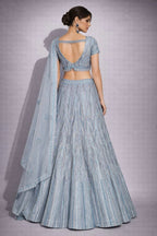  blue traditional outfit