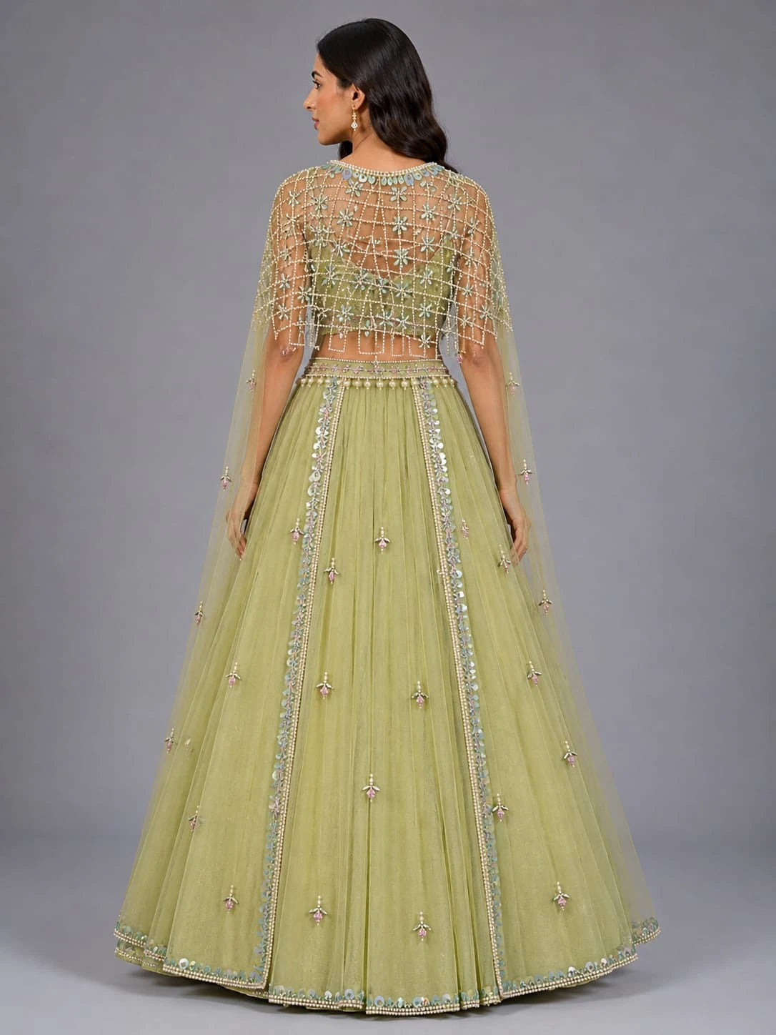 pista cape lehenga