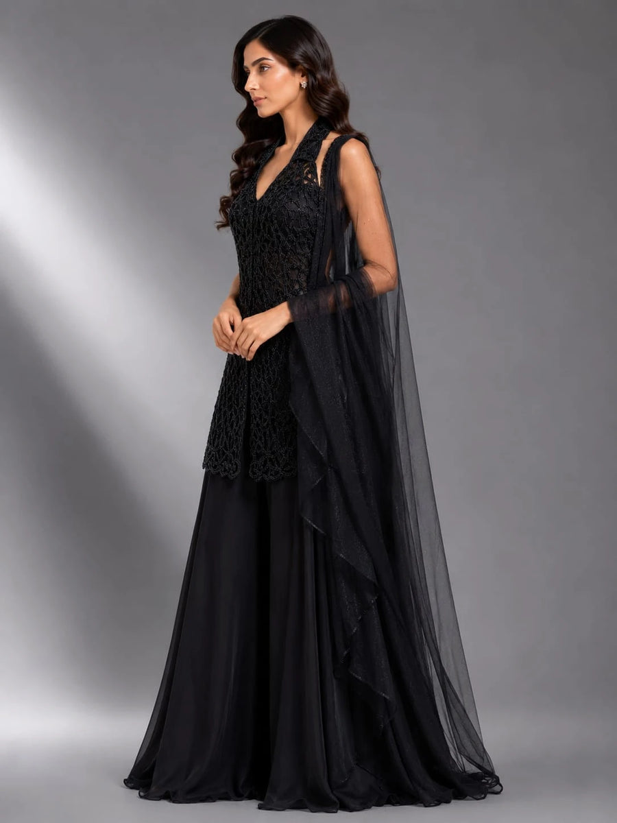 black ethnic outfit