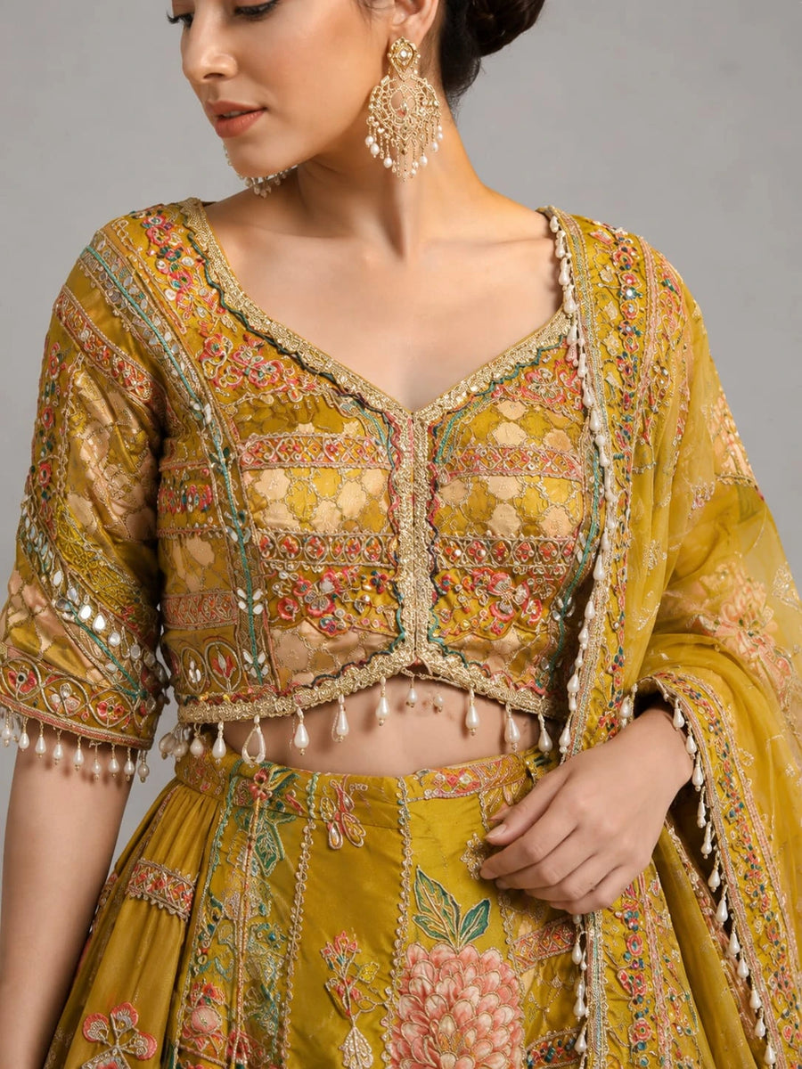 yellow lehenga for women