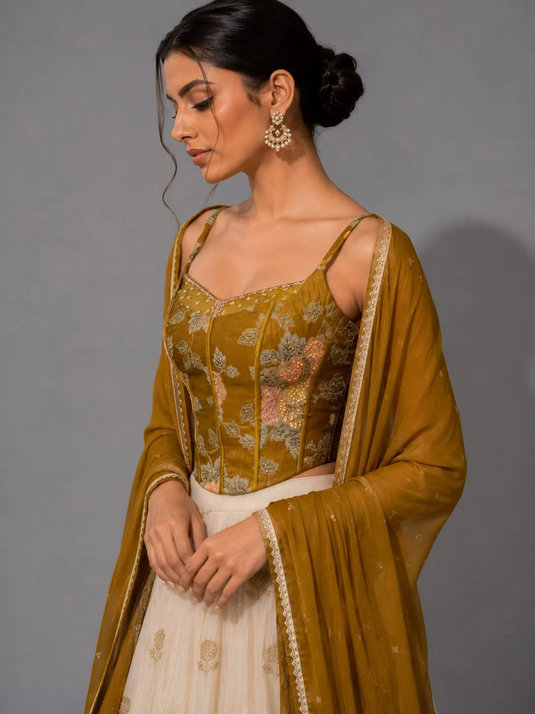 mehendi green lehenga