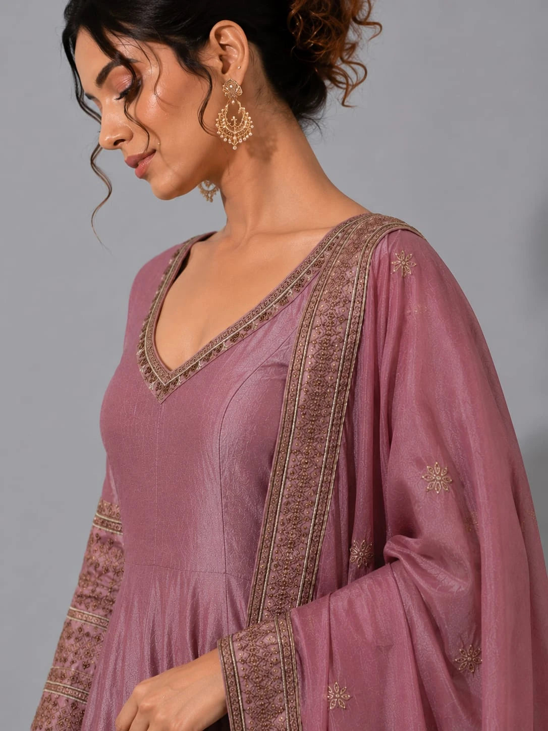 onion full sleeve anarkali suit