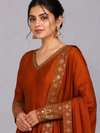 rust anarkali