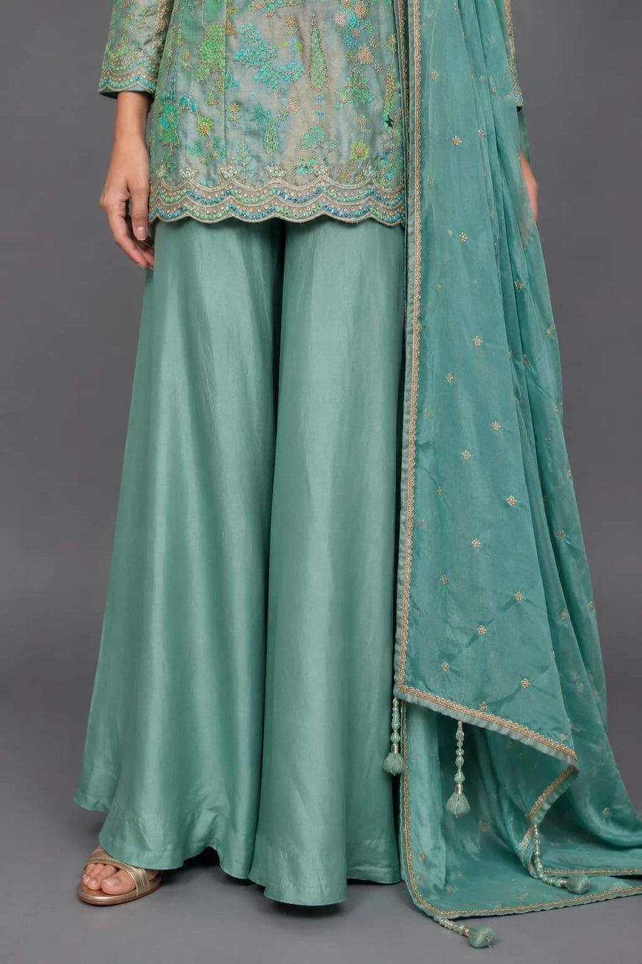 pista sharara suit dupatta